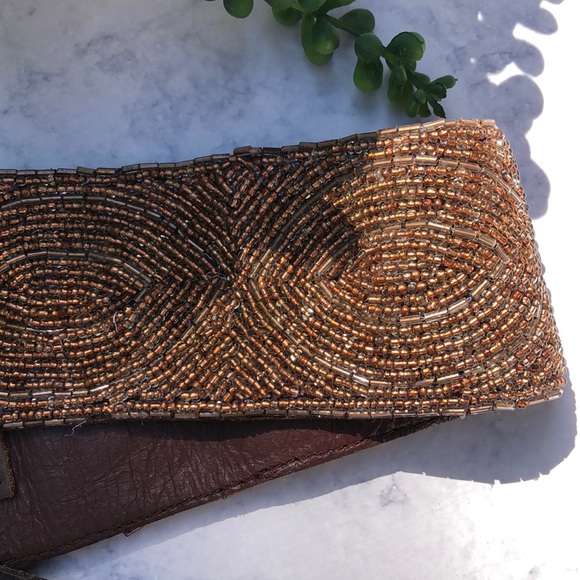 Beaded women’s belt - Picture 2 of 6